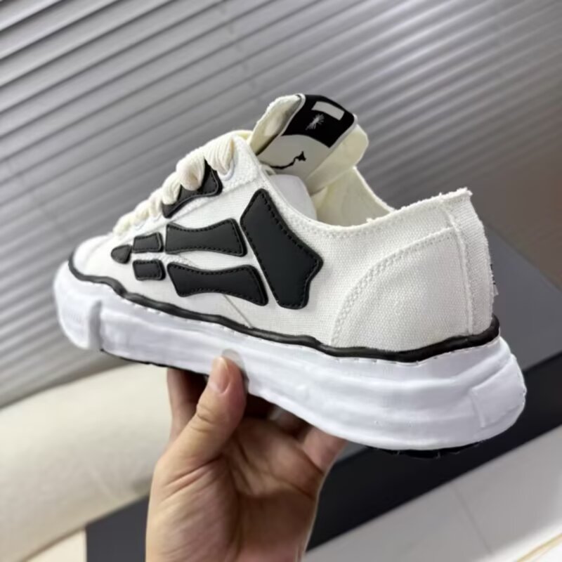 Dissolved Shoes For Both Men A - Men'S Fashion News 评论和价格