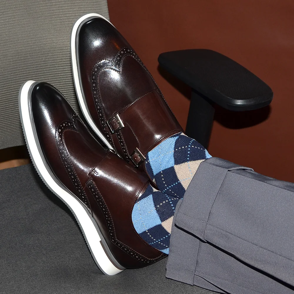 European Luxury Mens Sneakers  - Oxford Shoes Brogue 评论和价格