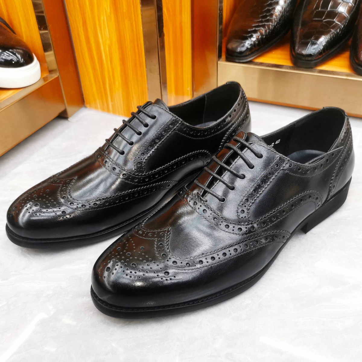 Luxury Men's Dress Shoes Genui - Oxford Shoes Brogue 评论和价格